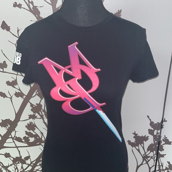 Married to the Mob (MOB) Size Small Black Graphic T-Shirt ‼️PRICE DROP‼️$32 - Picture 2 of 11